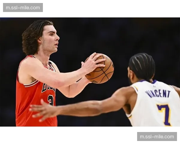 吉迪拿下20分14篮板10助攻 三双表现助公牛走出低谷 吉迪拿下20分14篮板10助攻 三双表现助公牛走出低谷